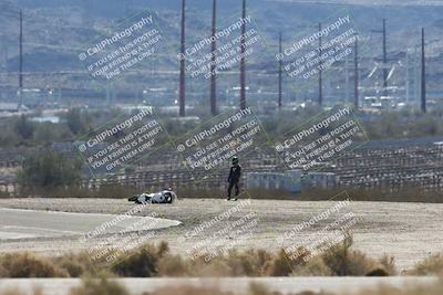 media/Dec-07-2025-CVMA (Sun) [[3e7d2de5dc]]/Race 5-Formula UL-CVMA Hooligans-American Thunder/